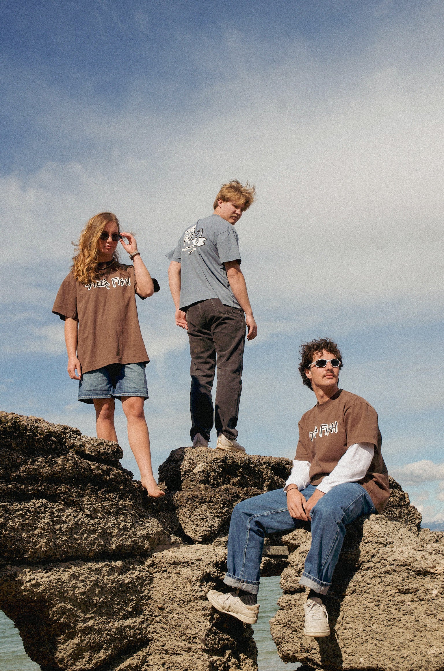 "beached trout" oversized tee - dirt brown